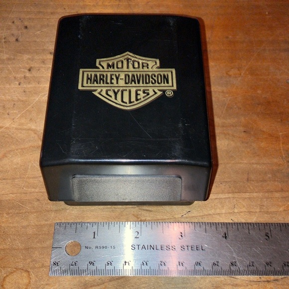 Harley-Davidson Black and Gold tone plastic box - Picture 2 of 16